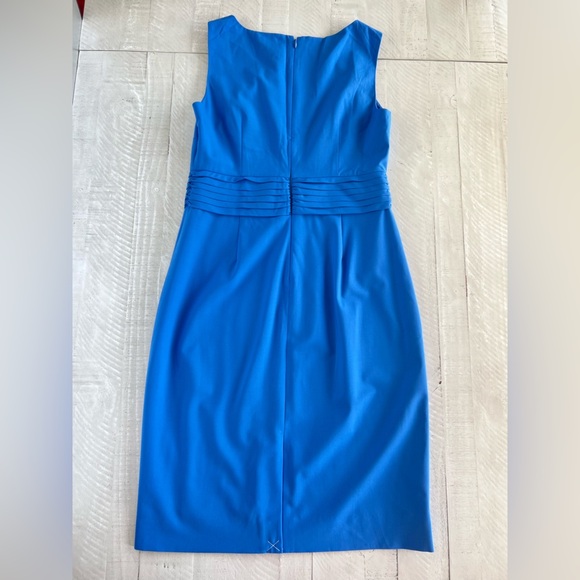 J Crew 365 Sleeveless Sheath Dress in Elegant Blue NWT size 8 - Picture 3 of 9